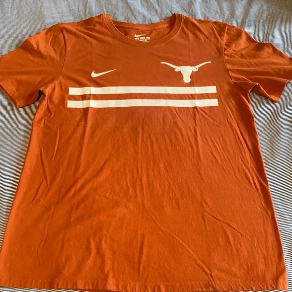 Nike Other - NWOT University of Texas Nike Team Shirt